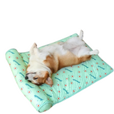Lit pour Chien Rafraîchissant avec Coussin Auto-Rafraîchissant Confortable en Peluche Soutien Léger Portable